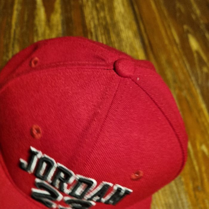 casquette JORDAN enfant- NEUF - photo numéro 3
