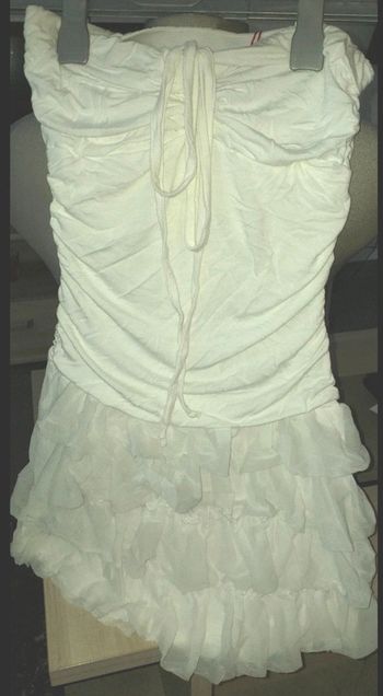 Robe blanche neuve / Jennyfer / Taille S