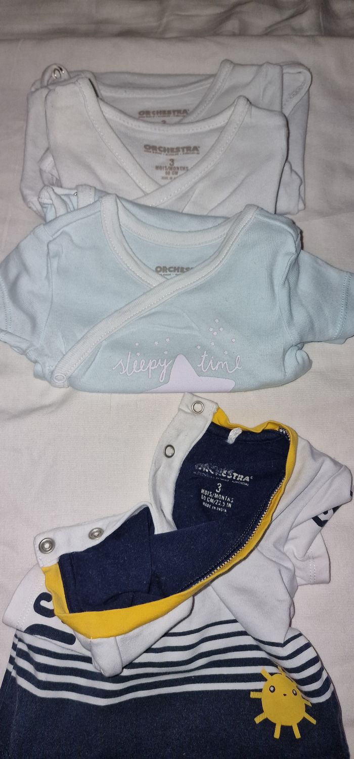 Lot vêtements nouveaux nés - photo numéro 4