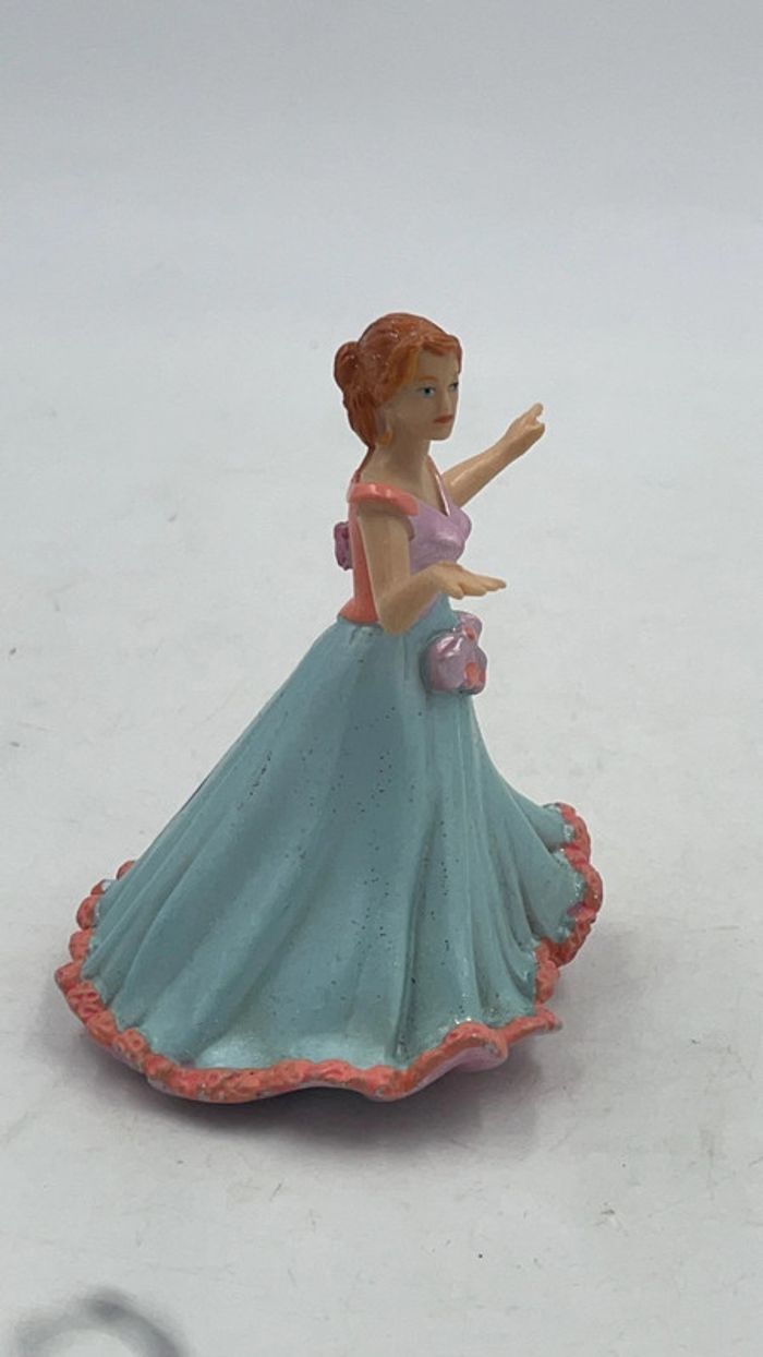 Figurine en PVC princesse Papo 2009 9 cm - photo numéro 3