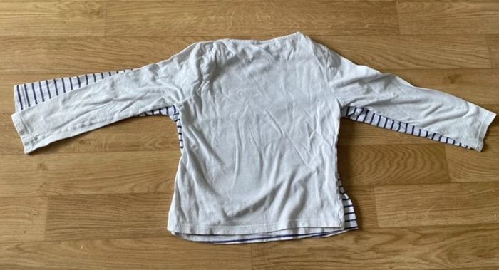 Lot vêtements disney fille - photo numéro 4