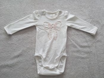 Body H&M 3 mois (réf perso F-E1)(familleac72)