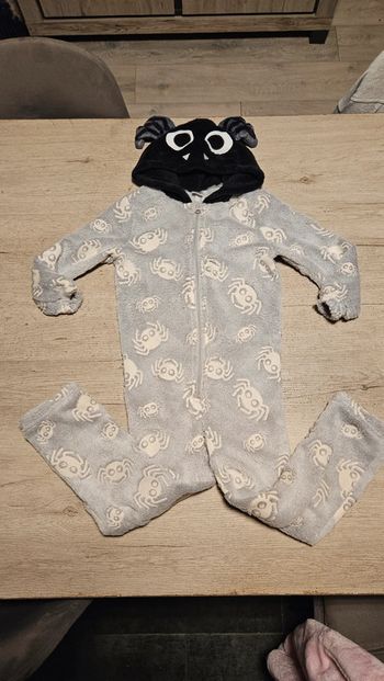 Combiniason pyjama 1 pièce phosporescent,  avec capuche, taille 5/6 ans