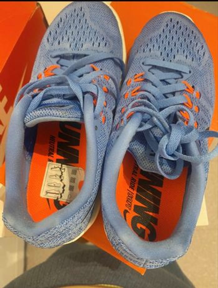 Basket Nike Lunar Tempo bleu - photo numéro 5