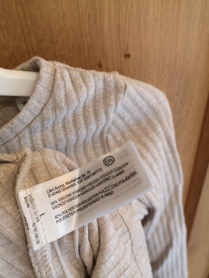 Pull en beige avec noeud en bas C&A 3 ans - photo numéro 6