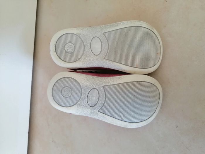 Chaussures t 20 - photo numéro 5