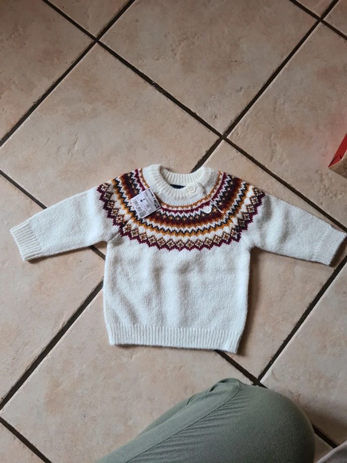 Pull 6 mois kiabi