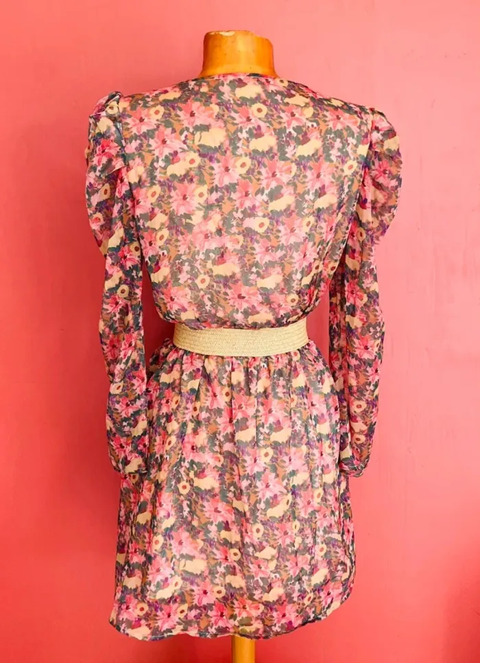 Magnifique robe fluide à fleurs - photo numéro 2