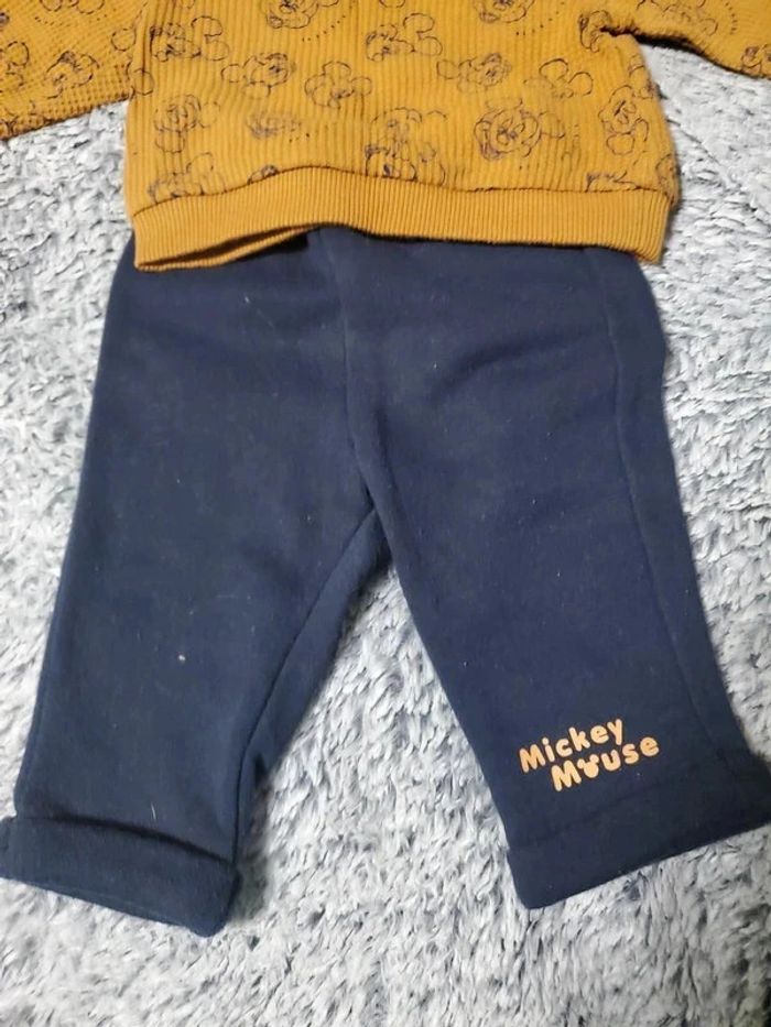 Ensemble Mickey Disney Baby 3 mois - photo numéro 2