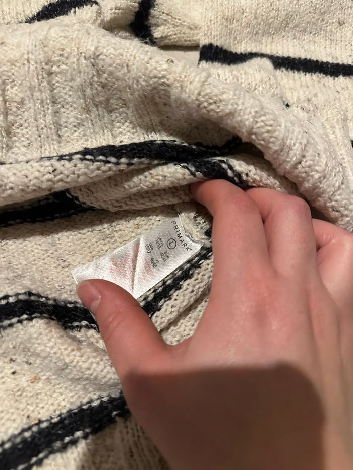 Très jolie pull rayé - photo numéro 2