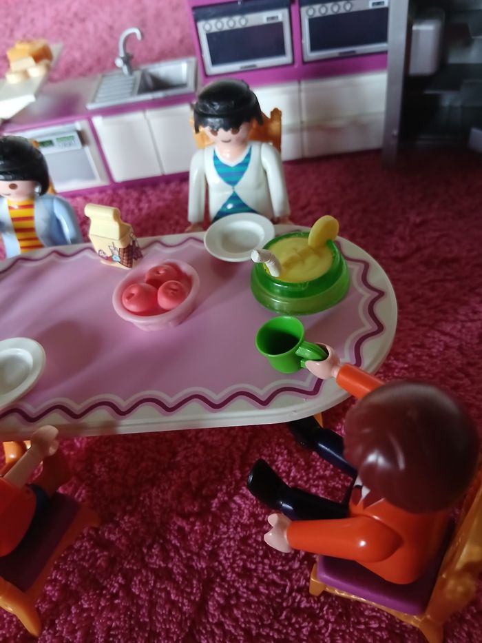 Cuisine playmobil  et ses accessoires - photo numéro 7