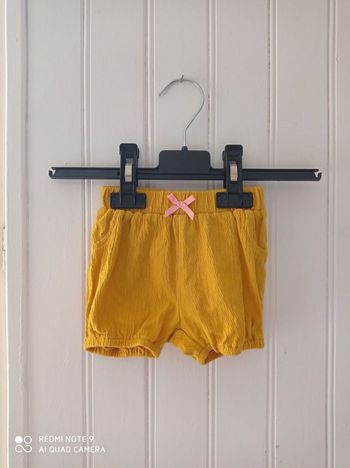Short taille 68 (6 mois)