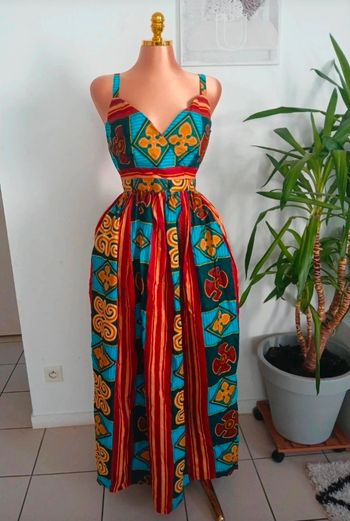 Magnifique Longue Robe d'été Neuve Taille L 