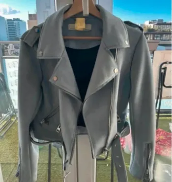 Perfecto gris