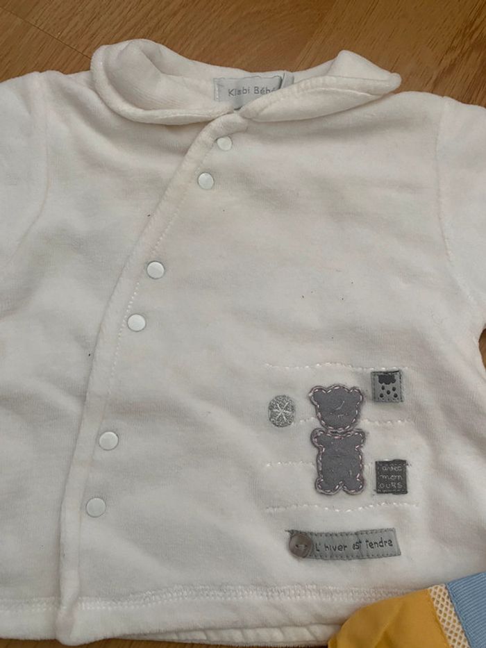 2 vestes hiver 3 mois - photo numéro 3