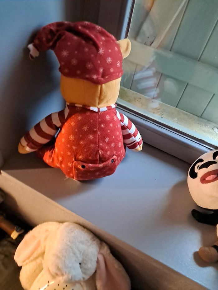 Peluche Winnie l'Ourson - photo numéro 3