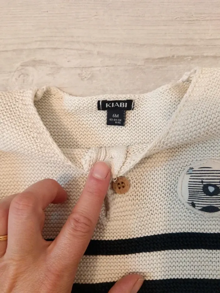 Pull marin 6 mois TBE - photo numéro 3