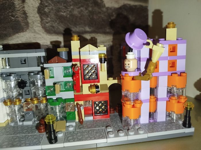 Lego 40289 Harry Potter "le chemin de traverse" complet