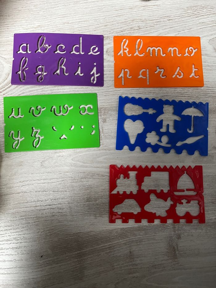 Pochoir alphabet et animaux