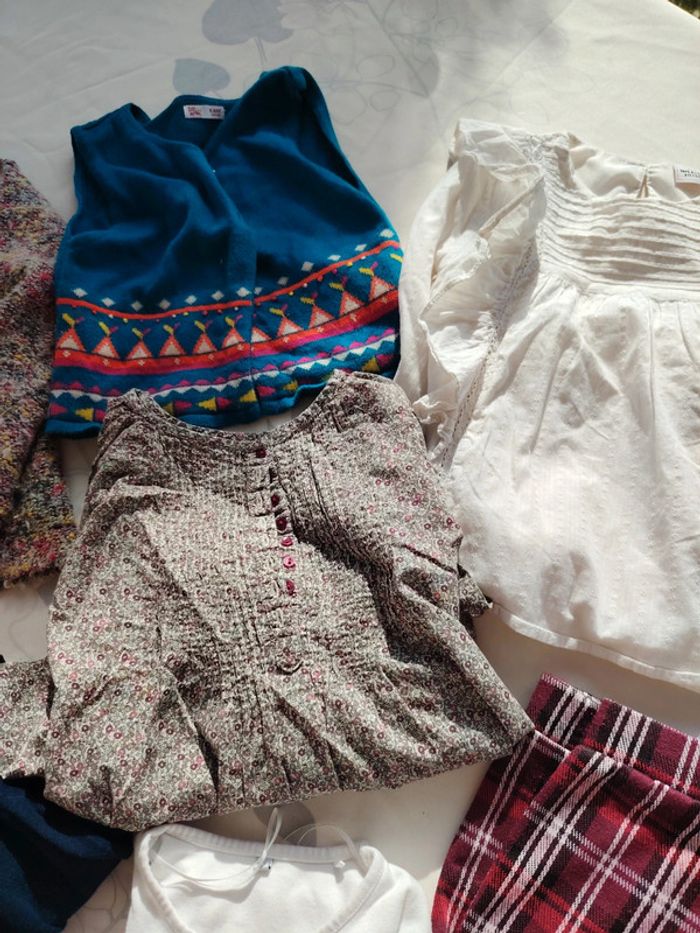 Lot gilets et blouse 6 ans - photo numéro 3