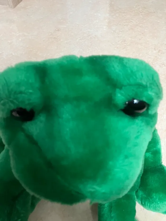 Doudou grenouille vert – bruit réaliste 🐸 - photo numéro 2
