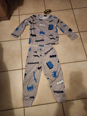 Pyjama épais Batman taille 5 ans