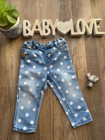 - Jean H&M - 9 mois - Très bon état 