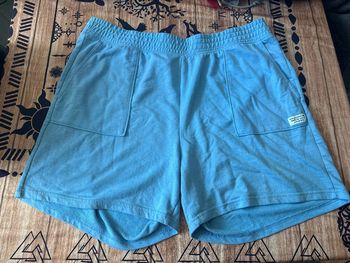 Short bleu ciel grande taille