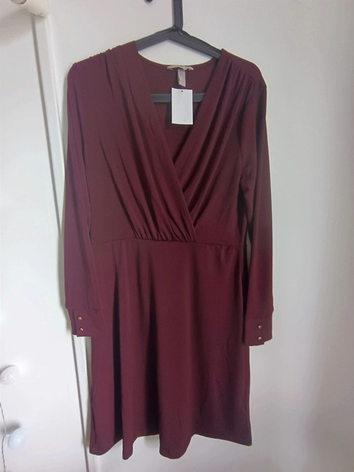Robe habillée fourreau bordeaux Taille M H&M Neuf avec étiquette - photo numéro 2