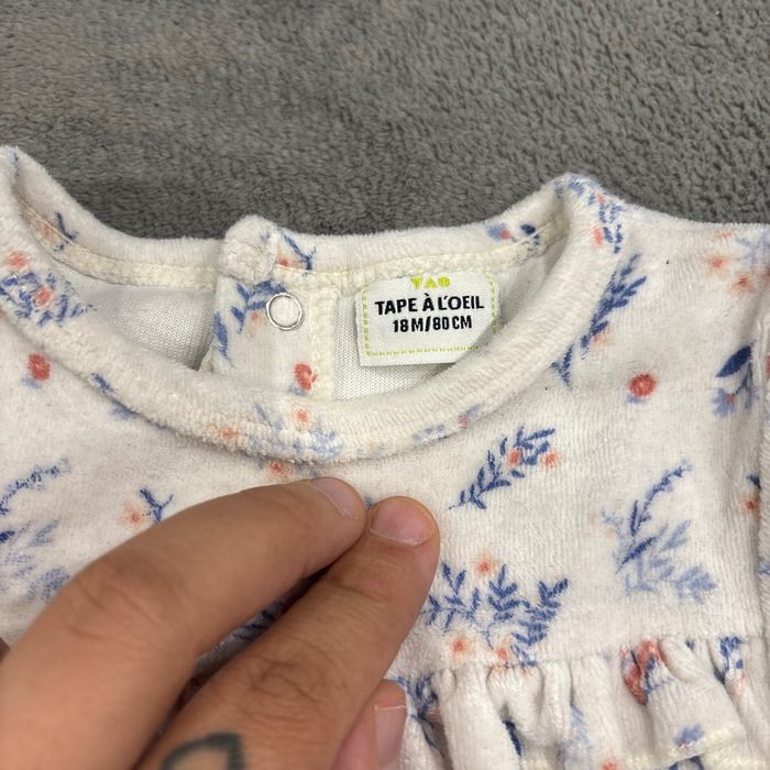 Pyjama bébé à fleurs - photo numéro 3