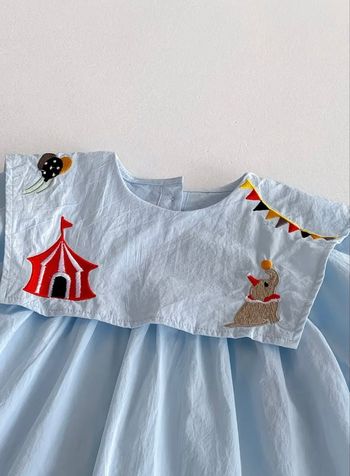 Robe motif cirque 