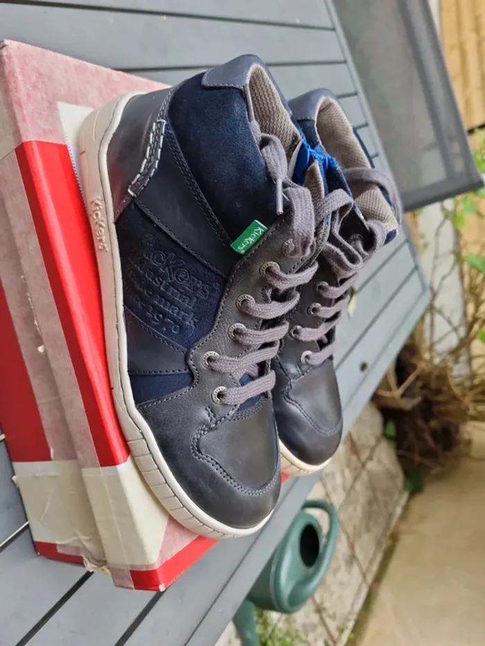 Bottines kickers neuves taille 34 - photo numéro 2