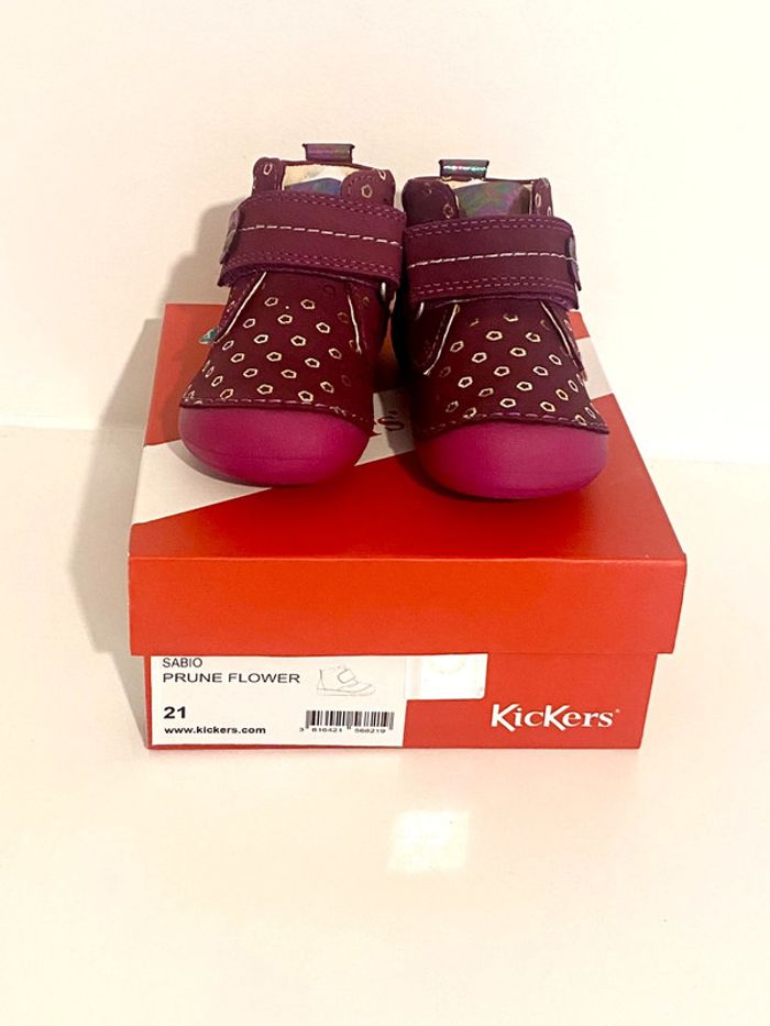 Chaussures Kickers Sabio taille 21 NEUVES
