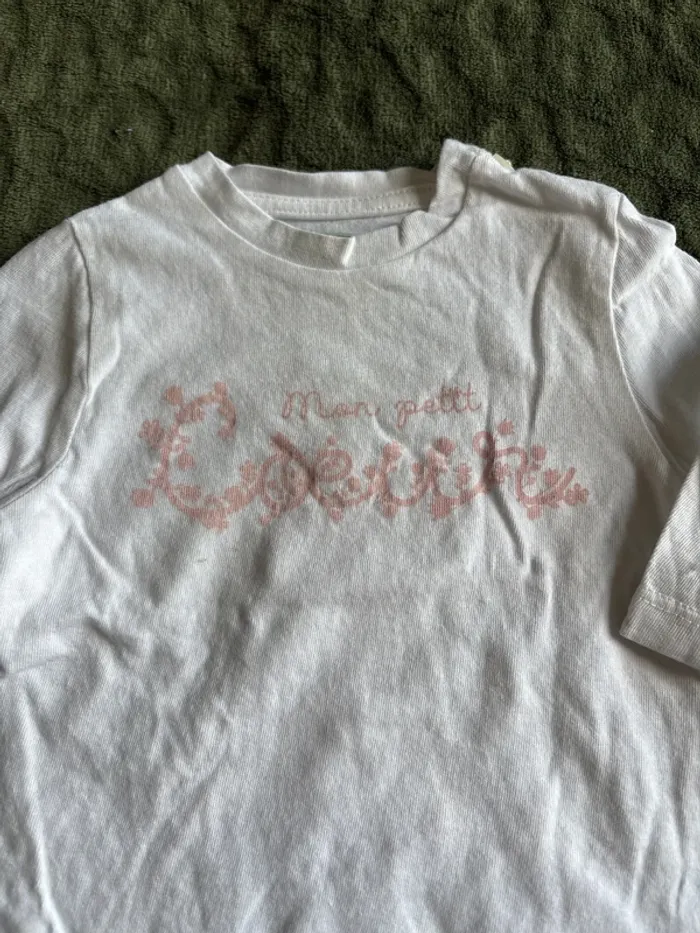 TEE shirt 3 mois - photo numéro 2