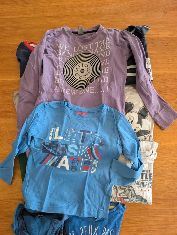 Lot 12 tee-shirts manches longues 5 ans garçon - photo numéro 6