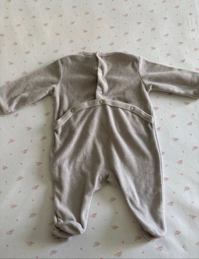 Pyjama - photo numéro 2