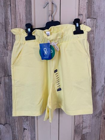 Short jaune, Okaidi, taille 9 ans 
