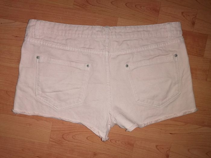 Short jeans couleur nude Fr 40 Eur 38 - photo numéro 3