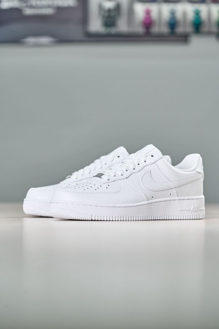 En stock : Baskets Nike Air Force 1 - Photos réelles 39 - photo numéro 2