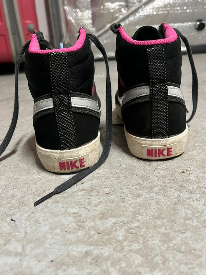 Snickers montante Nike - photo numéro 4