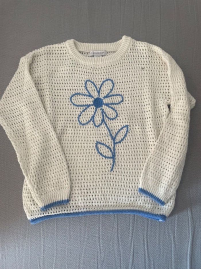 Pull à fleur