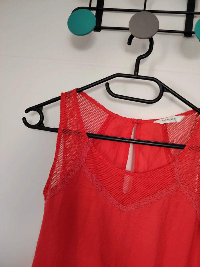 top rouge 34 - photo numéro 3