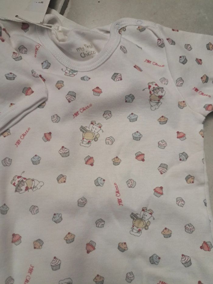 Lot de 3 bodys Chicco, t. 3 ans - photo numéro 2