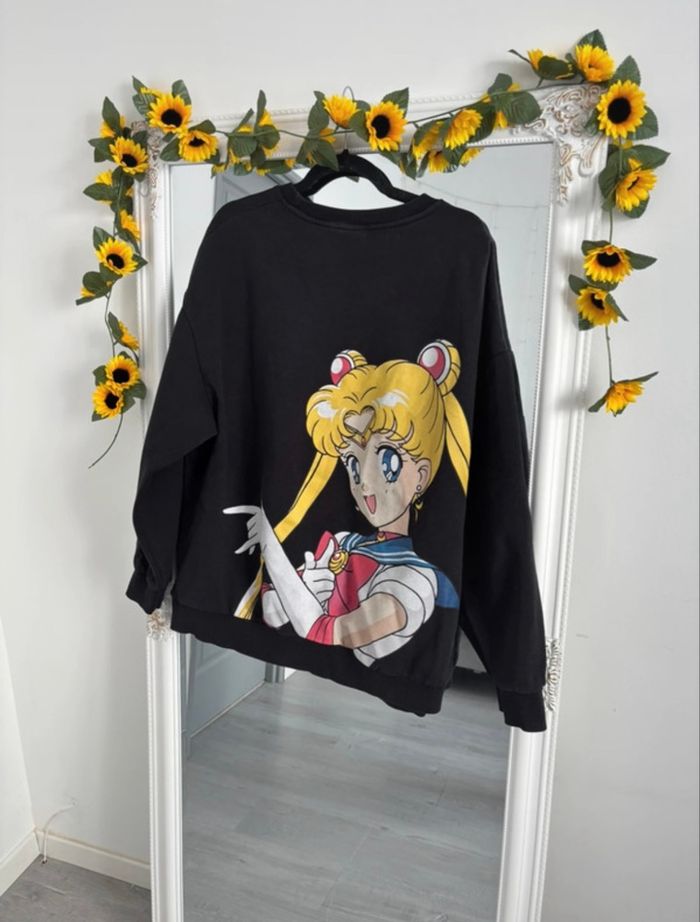 Sailor moon sweat-shirt - photo numéro 2