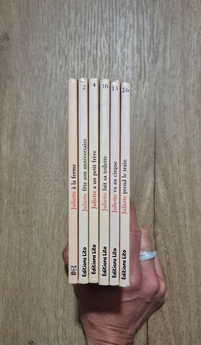 Lot livres Juliette - photo numéro 3