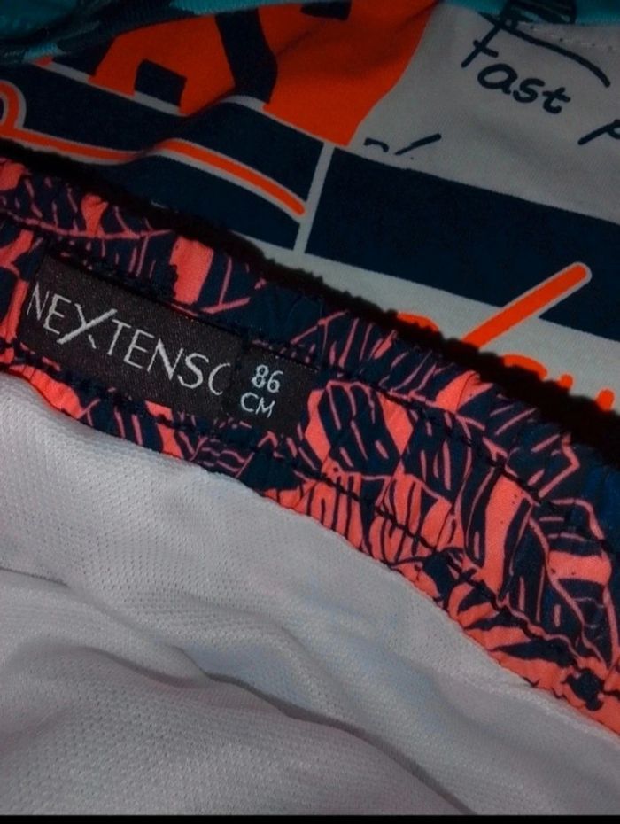 Lot 3 shorts, 1 tee-shirt 18 mois ,neuf/tbe - photo numéro 8