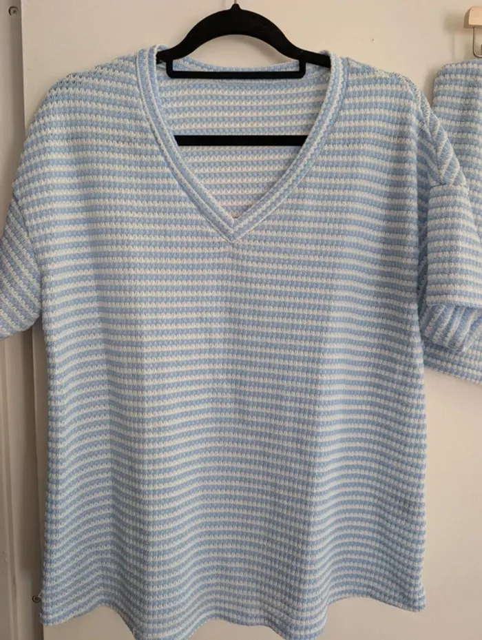 Ensemble de grossesse tee-shirt manches courtes et short ajustable taille M Shein - photo numéro 2