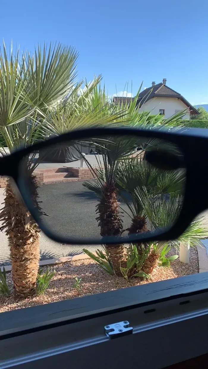 Lunette de soleil Batman très peu mises - photo numéro 5