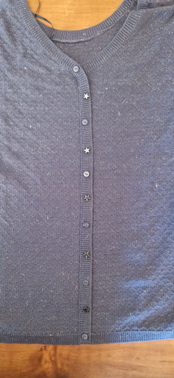 Pull léger bouton dans le dos avec étoile - photo numéro 2