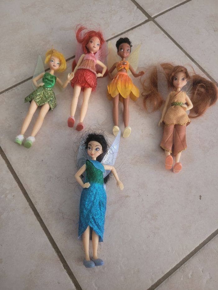 Lot de petites poupées disney amie de la fée clochette
